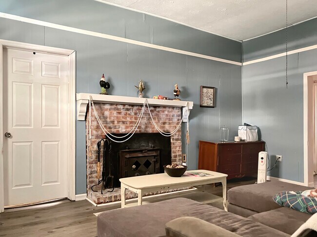 Foto del edificio - 3551 McCorkle Dr