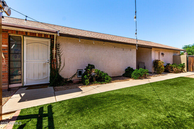 Building Photo - 3709 W Carol Ann Way
