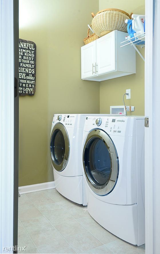 Building Photo - 2 br, 2.5 bath House - Providence