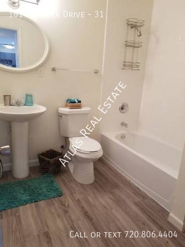 Building Photo - MOVE IN SPECIAL & $600.00 DEPOSIT!! CUTE A...