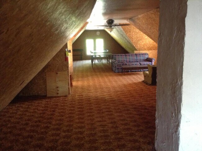 Foto del edificio - 906 Vine St