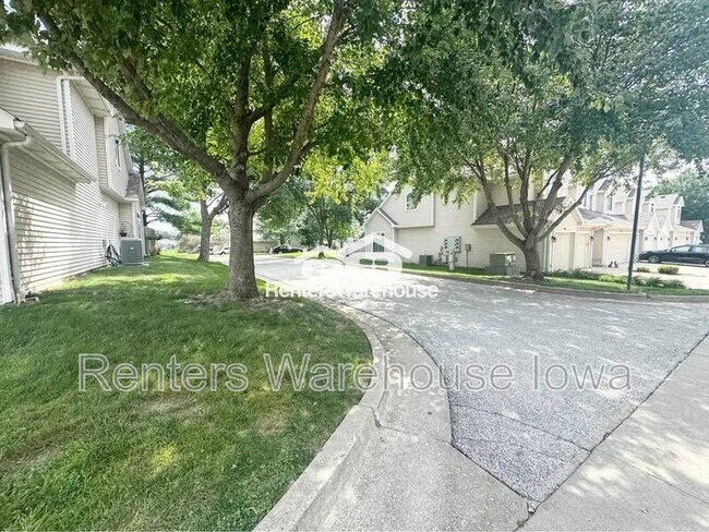 Foto del edificio - 6800 Ashworth Rd