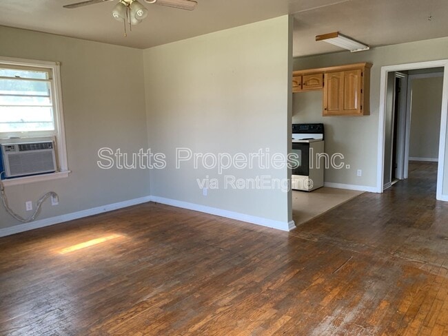 Building Photo - 1027 Bellemeade Ave