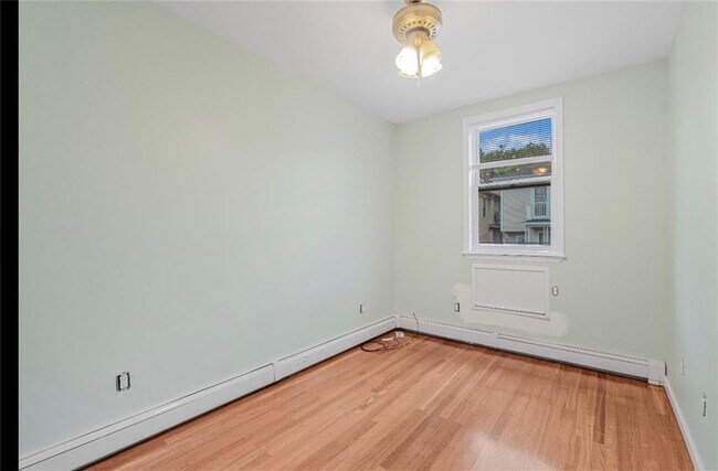 Foto del edificio - 2315 82nd St