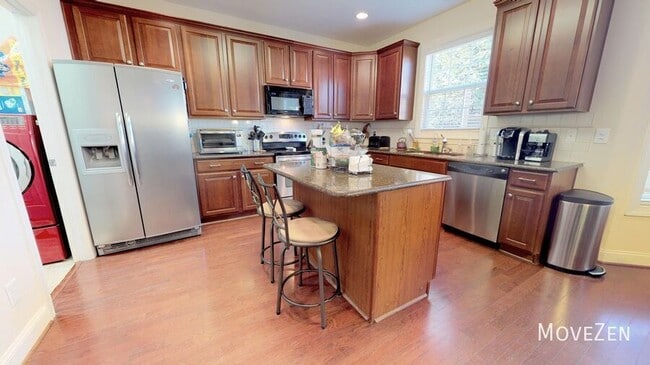 Building Photo - 419 Golden Harvest Loop