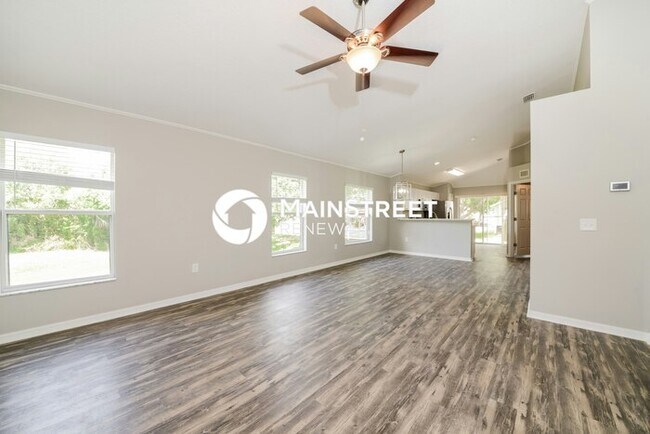 Building Photo - 3 Bedroom Pet-Friendly Home in Palmetto, FL with Main Street Renewal
