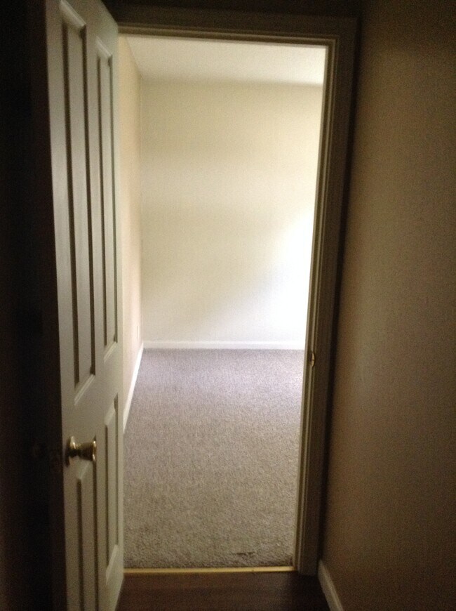 Segundo dormitorio más pequeño. - 24 N K St