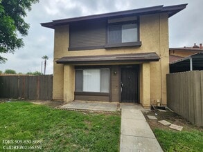 Building Photo - 10495 Adobe Ct