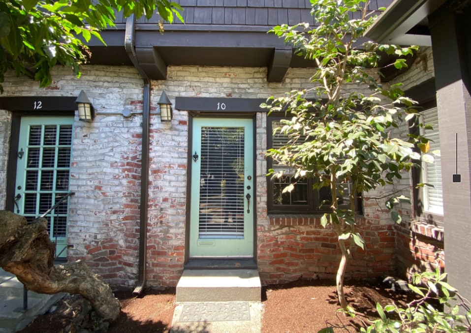 Building Photo - Canterbury Court