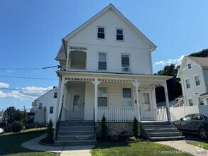 Building Photo - 9 Hull St