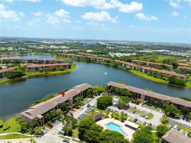 Foto del edificio - 13700 SW 11th St