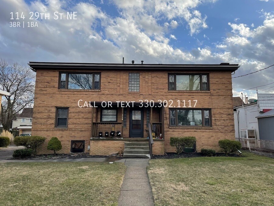 Foto principal - Large three bedroom one bathroom apartment...
