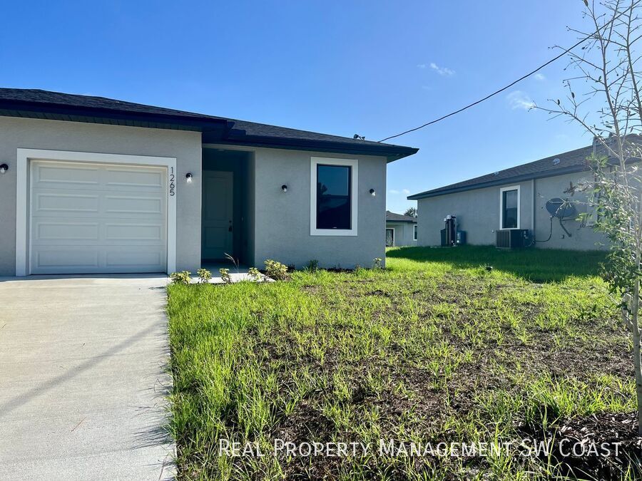 Foto principal - 1265 Hillcrest St E