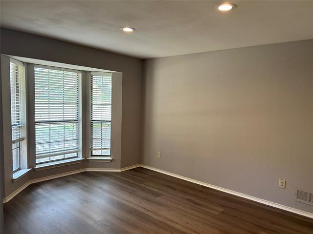 Building Photo - 1317 Chicota Dr