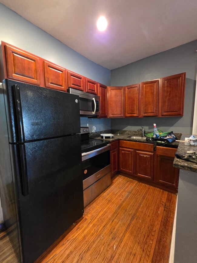 Photo - 5329 Walnut St (Philadelphia, PA) Apartment