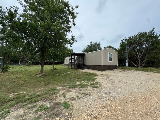 Building Photo - 564 Misty Glen Dr