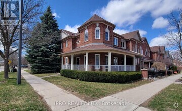 Building Photo - 70 Ochalski Rd