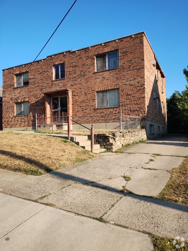 Building Photo - 1920 Dallas Ave