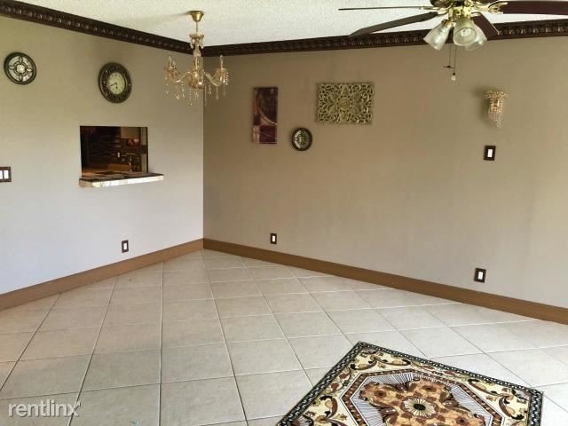 Building Photo - 2 br, 2 bath Condo - 829 Camino Rd # 207-C