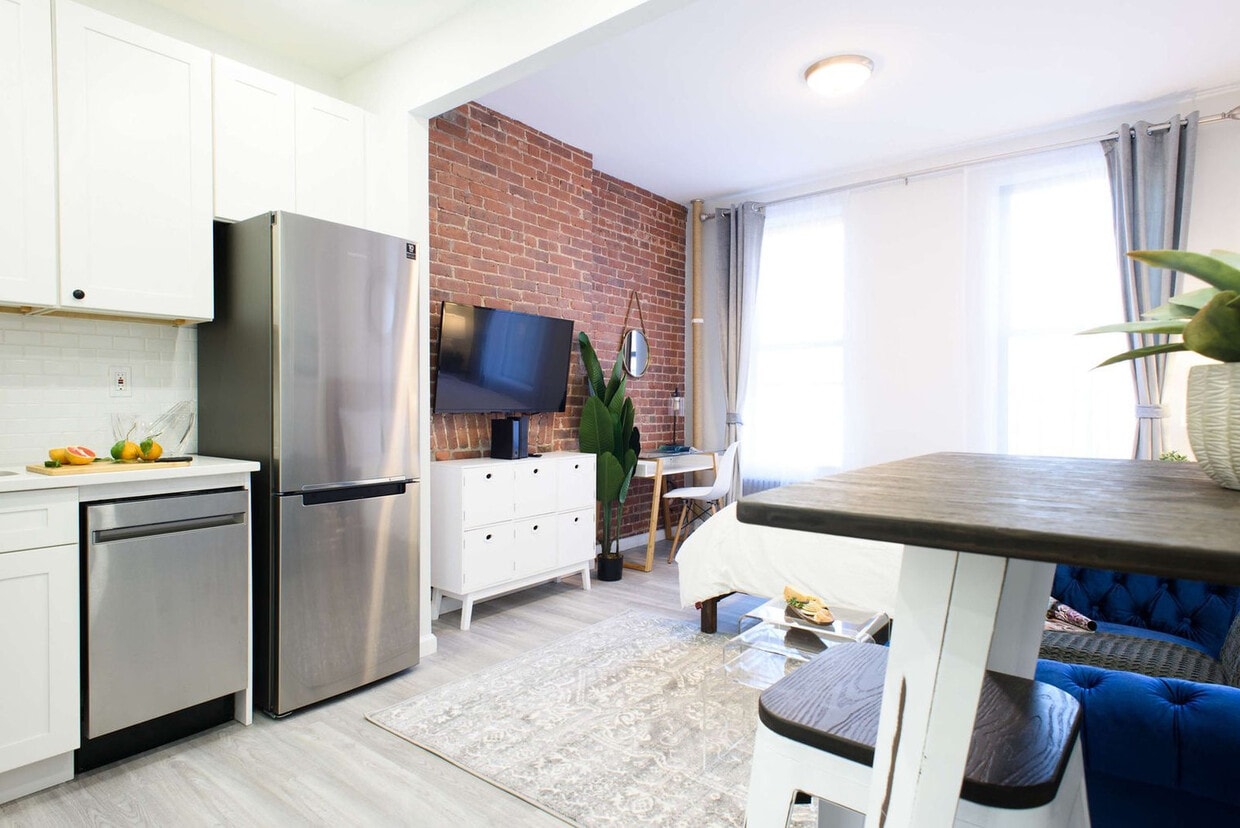 Foto principal - 240e E 75th St