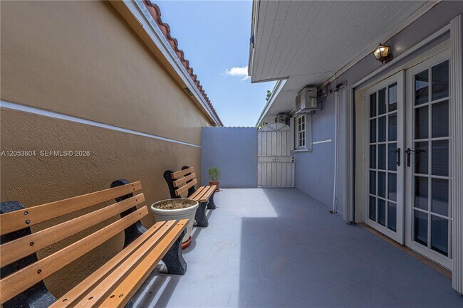 Building Photo - 14726 SW 82nd Terrace