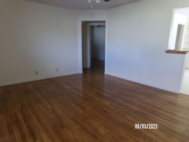 Building Photo - 1678 Vann Terrace