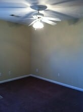 Building Photo - 1286 Samantha Ct