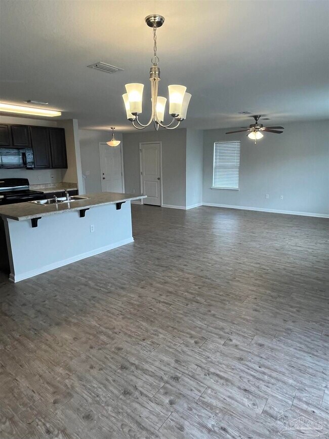 Building Photo - 5873 Bay Tree Court