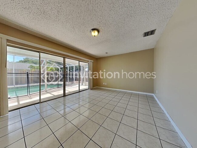 Building Photo - 6810 Mitchell Cir