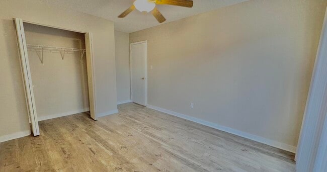 Building Photo - 117 Marlene Dr