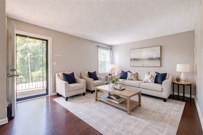 Sanctuary Near Downtown Nashville (MOVE IN SPECIAL!) - Sanctuary Near Downtown Nashville (MOVE IN SPECIAL!) House