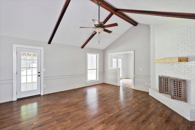 Building Photo - 124 Spanish Moss Dr