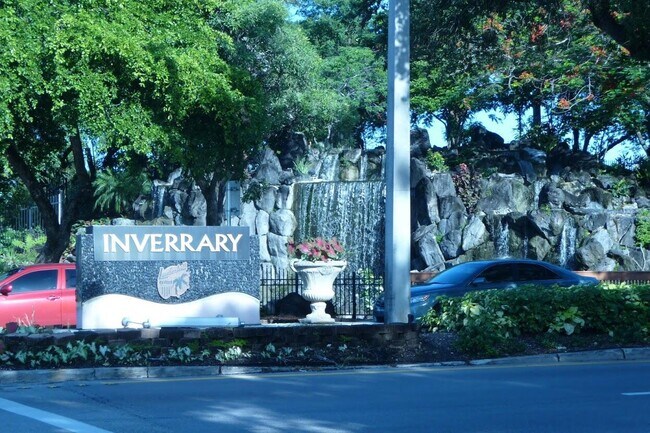 Foto del edificio - 3776 Inverrary Blvd