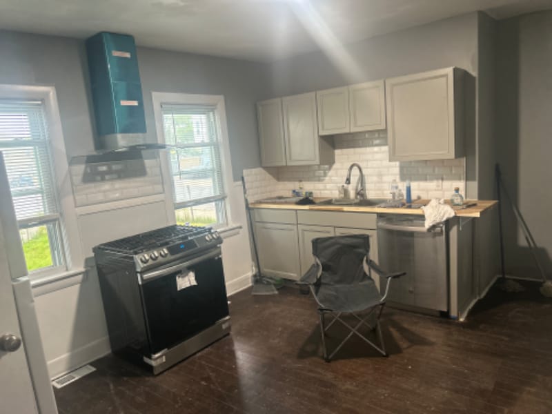 Foto del edificio - 105 Silver Lake Ave