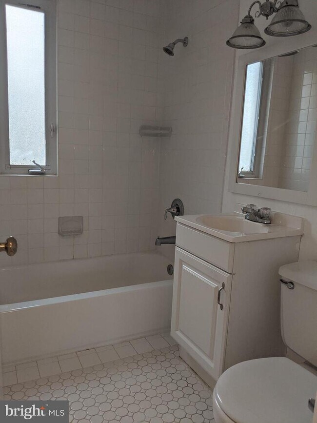 Building Photo - 4318 N Pershing Dr