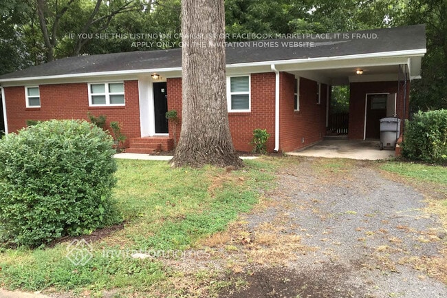 Building Photo - 1318 Lomax Ave