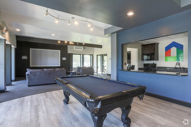 Salón social - Towne Square Apartments and Townhomes