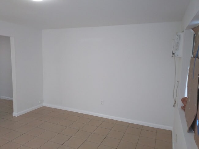 Foto del edificio - 1610 NW 59th St