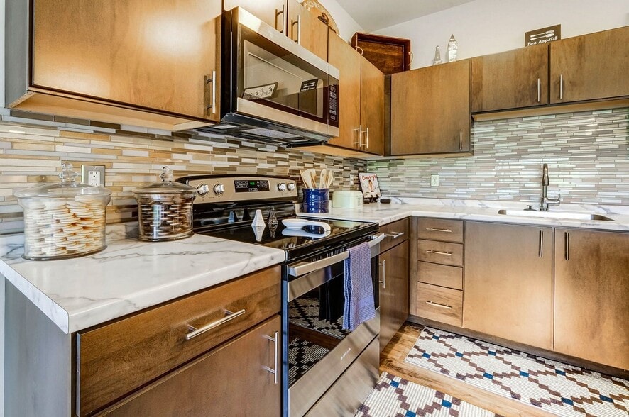 Park West 205 Apartment Homes