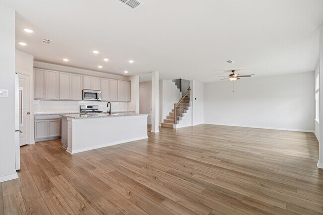 Foto del edificio - 18203 Lilac Woods Trl