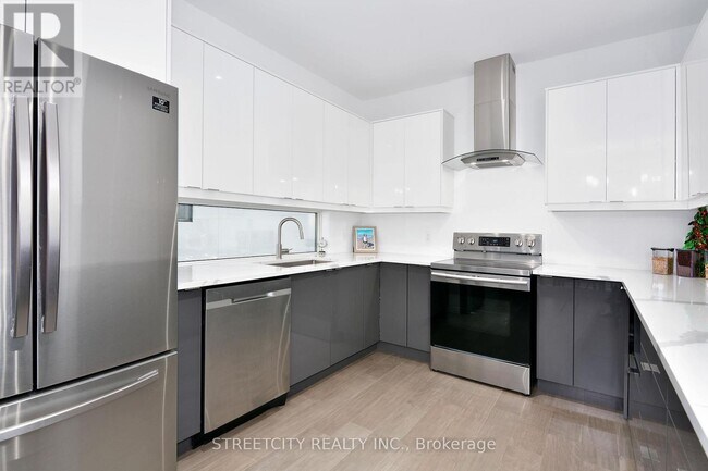 Photo du bâtiment - 1820 Canvas Way