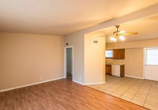 Building Photo - 7527 Dell Oak Dr