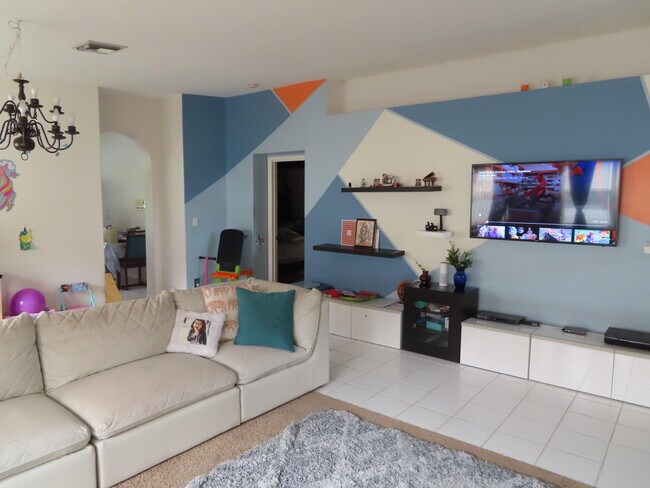 Foto del edificio - 15185 E Tranquility Lake Dr