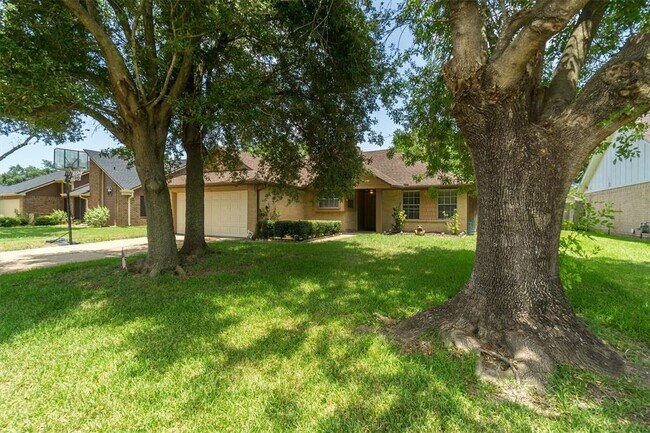 Foto del edificio - 2510 Park Meadows Ave