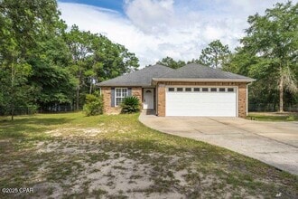 Building Photo - 4213 Leisure Lakes Dr