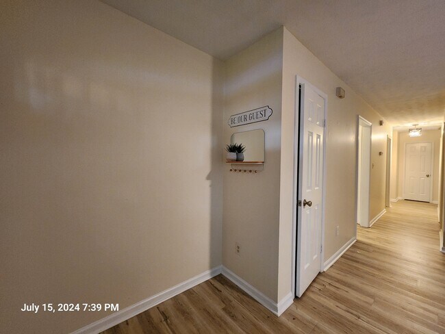 Foto del edificio - 3809 Frazier Ln