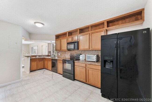 Building Photo - 2704 Vision Dr