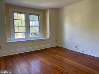 Building Photo - 122 Walnut Ave
