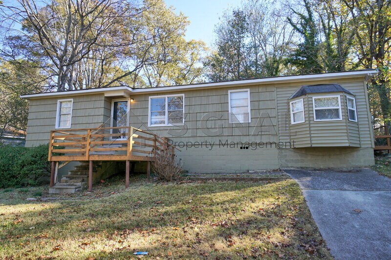 1329 5th Pl NW, Center Point, AL 35215 House Rental in Center Point