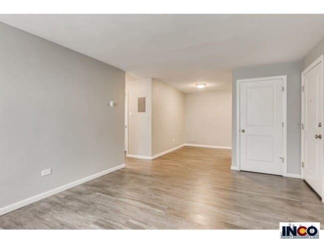Building Photo - 1555 Grove St